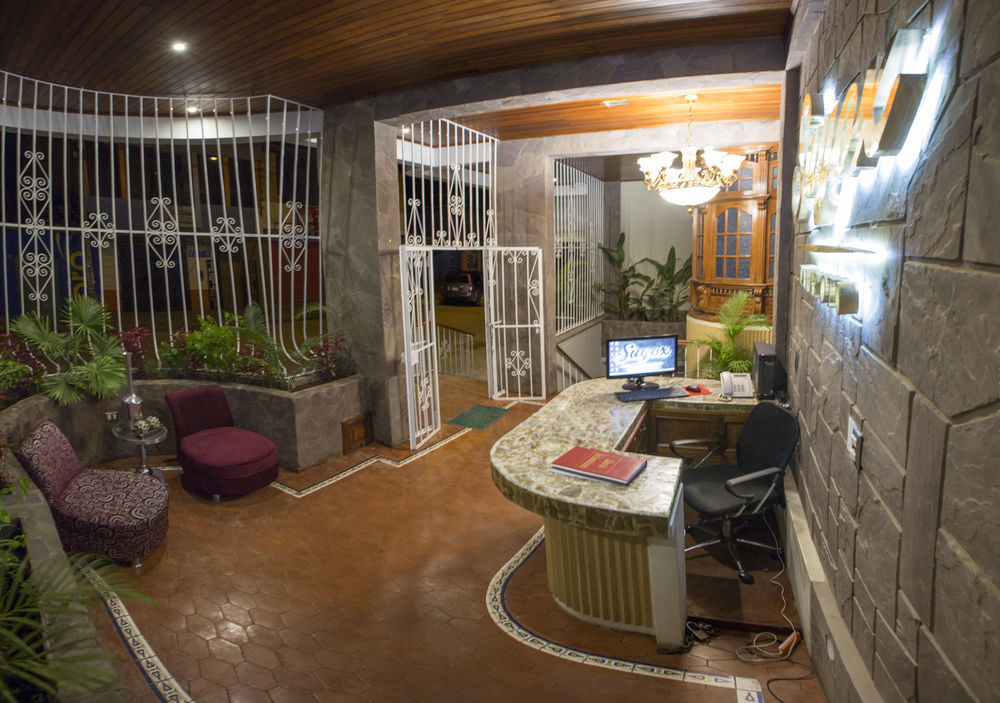 Hotel Suyox Tarapoto Exterior foto
